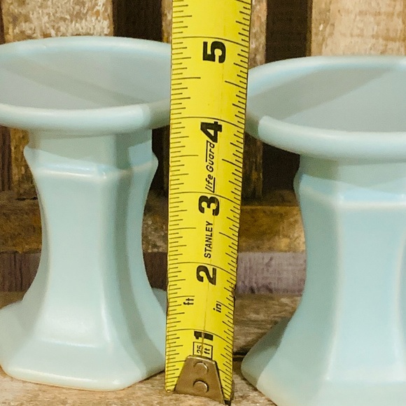 Set of 2 Aqua Pedestal Risers - Picture 5 of 6